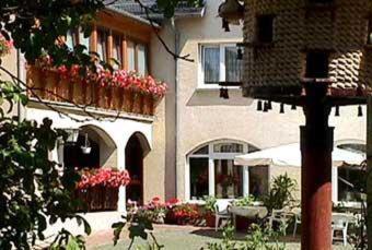 Landhotel Sperlingsberg Crimmitschau Exterior photo